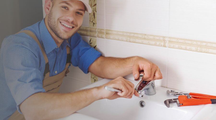 Local water heater installation in Broaddus, TX
